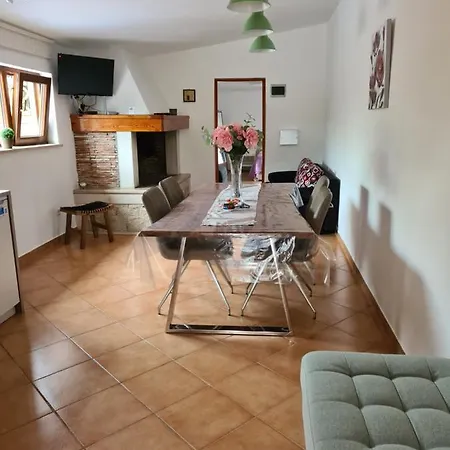 Volmefamily Apartment Pula