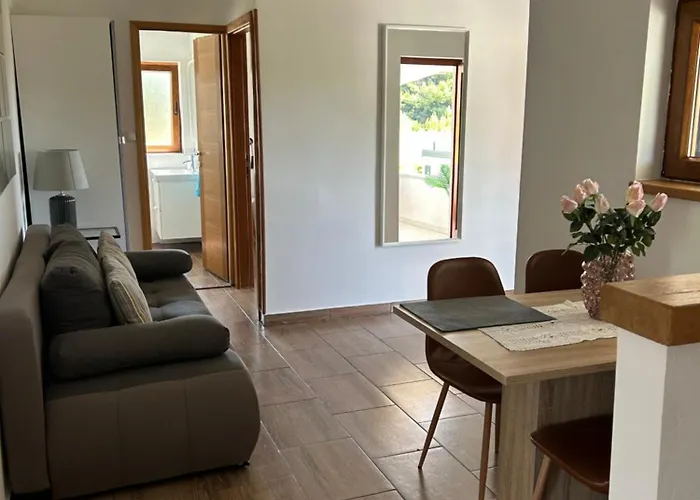 Volmefamily Lejlighed *